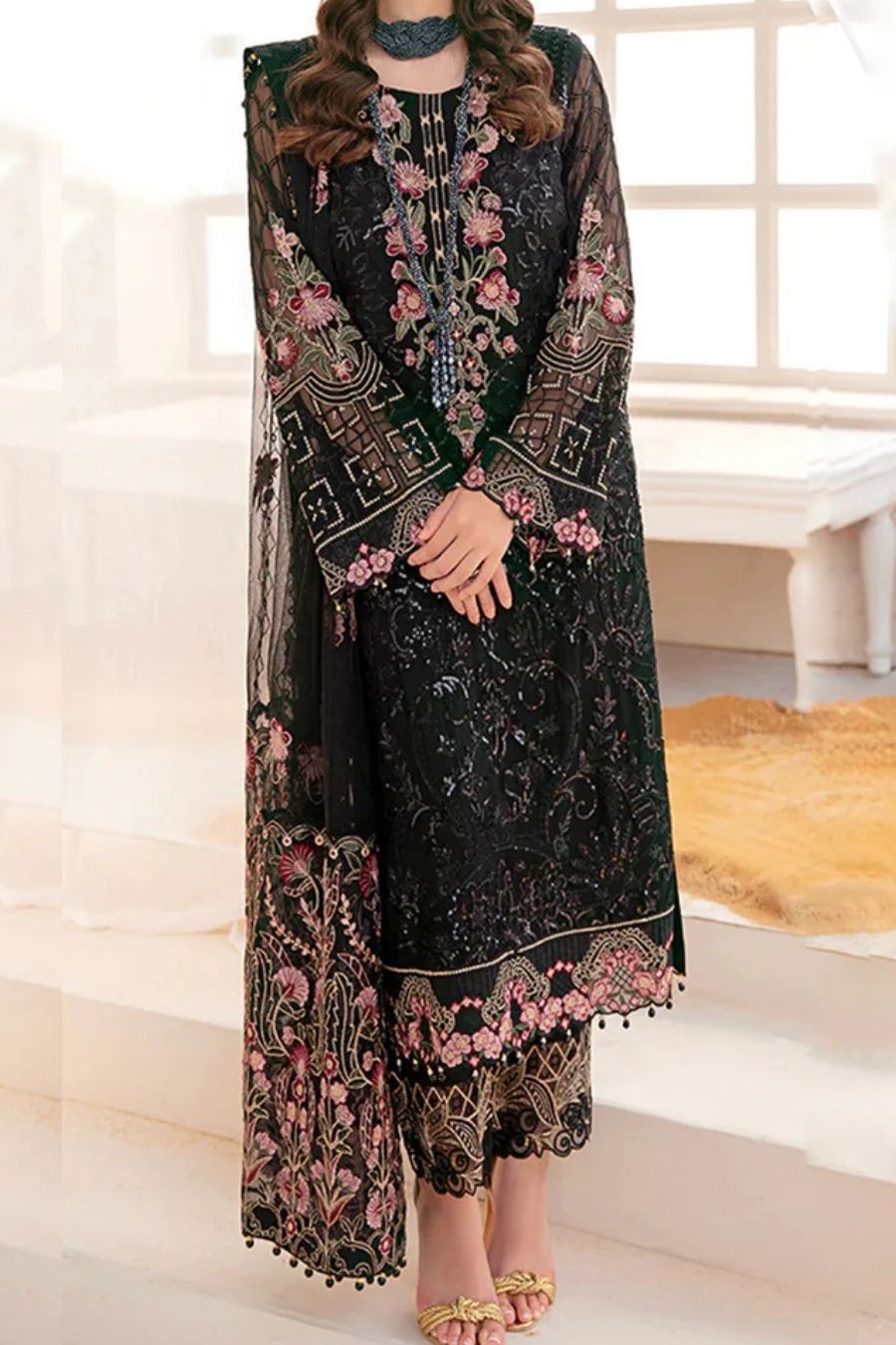 Elegant Black Pakistani Salwar Kameez with Resham Embroidery & Embroidered Dupatta